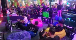 مشاركة عدد كبير من الطلاب بمسابقات الألعاب الرقمية بمعرض "Connecta"