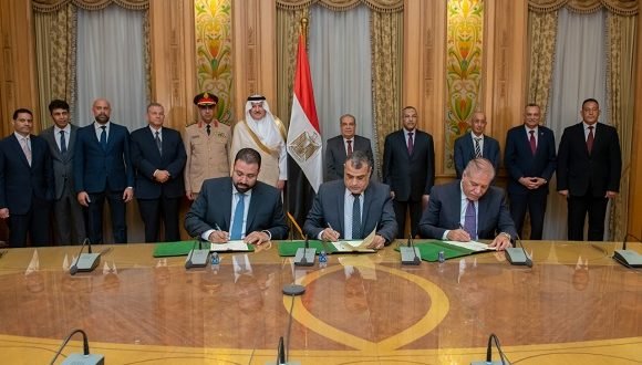 توقيع مذكرة تفاهم بين شركتي "الوبكو" السعودية و "أوكتا إنترناشيونال" المصرية