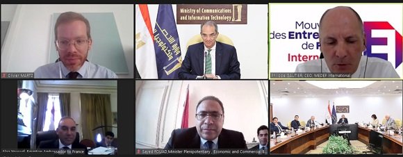 طلعت : تم ضخ استثمارات بنحو ٦٠ مليار جنيه لتنفيذ المرحلة الأولى من مشروع رفع كفاءة شبكة الانترنت