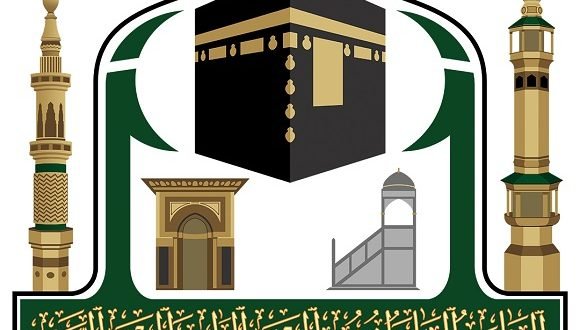 تطبيق "نسك" يسهل حجز تصاريح ومواعيد أداء العمرة وزيارة المسجد النبوي الشريف