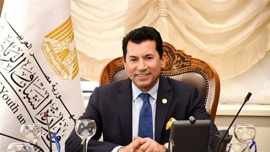 وزير الشباب والرياضة