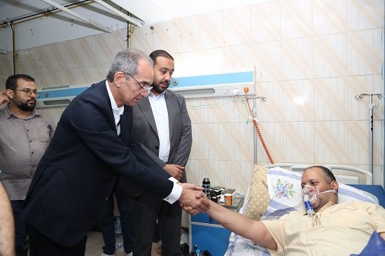 وزير الاتصالات