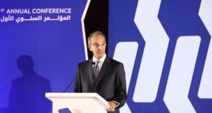 وزير الاتصالات