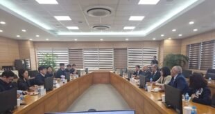 وزير الاتصالات