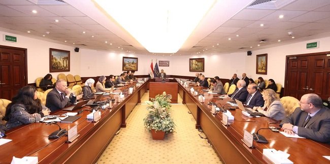 مصر ترسخ ريادتها الرقمية: اعتماد إطار الحوكمة الوطني للذكاء الاصطناعي واستعراض إنجازات 2025