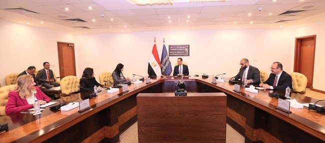 مصر تعزز شراكاتها الرقمية عالميًا.. تحركات جديدة لدعم الذكاء الاصطناعي ومراكز البيانات الخضراء