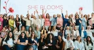 She Blooms