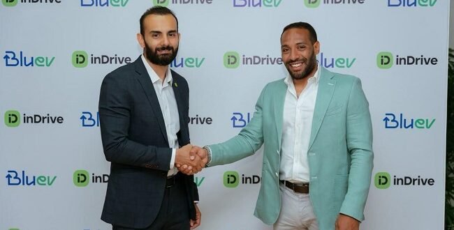 شراكة جديدة بين إندرايف وبلو إي ڤي لخفض تكاليف سائقي النقل الذكي